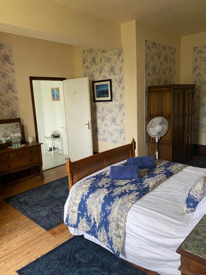 Neuvicq-Montguyon Le Logis Des Quatre Puits Bed & Breakfast エクステリア 写真
